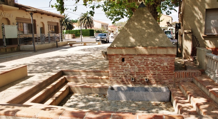 Fontaine - Latour-Bas-Elne