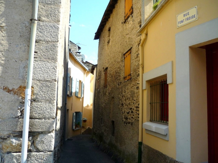 Rue de Latour-de-Carol