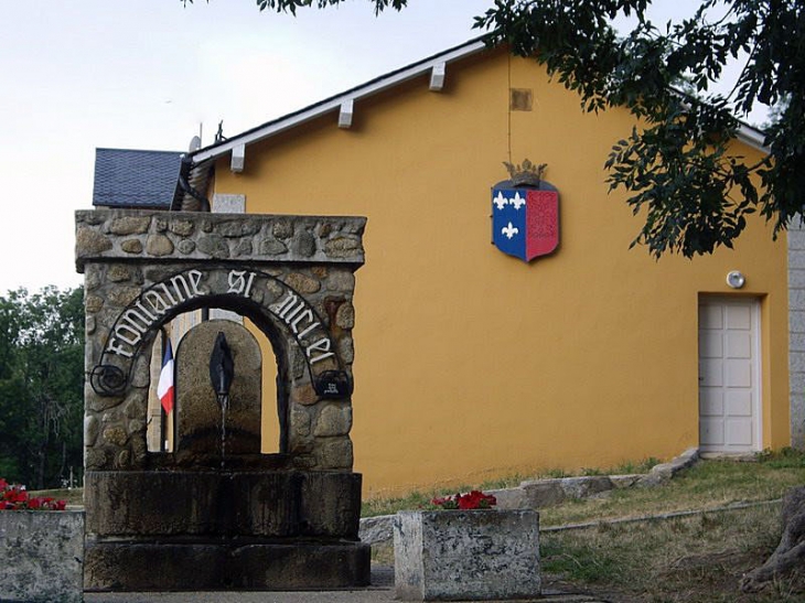 La fontaine Saint Michel - Mont-Louis