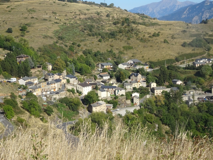 Une vue sur fetges !! - Mont-Louis