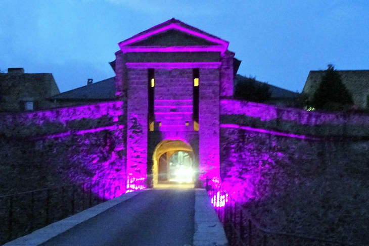 Eclairage de entrée de mont-louis octobre 2020 !