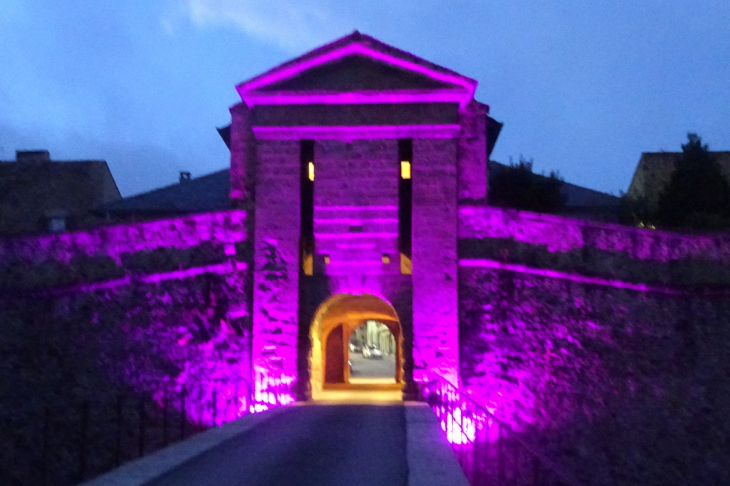 Eclairage de entrée de mont-louis octobre 2020 !