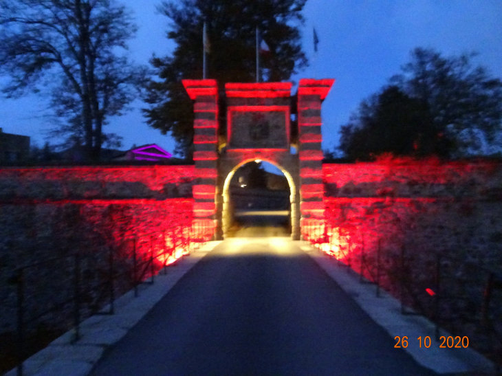 Eclairage de entrée de mont-louis octobre 2020 !