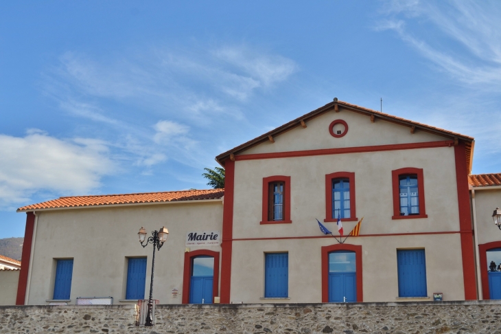 La Mairie - Montesquieu-des-Albères