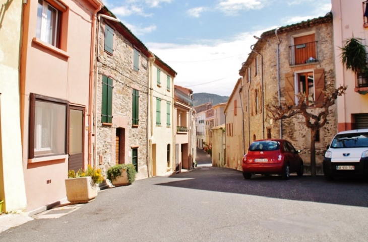 Le Village - Montner