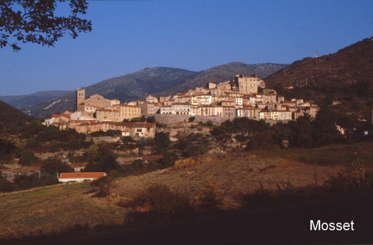 Le village - Mosset