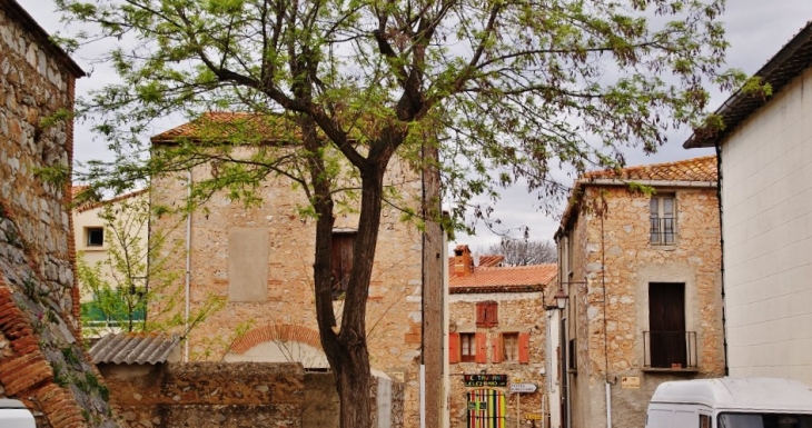 Le Village - Opoul-Périllos