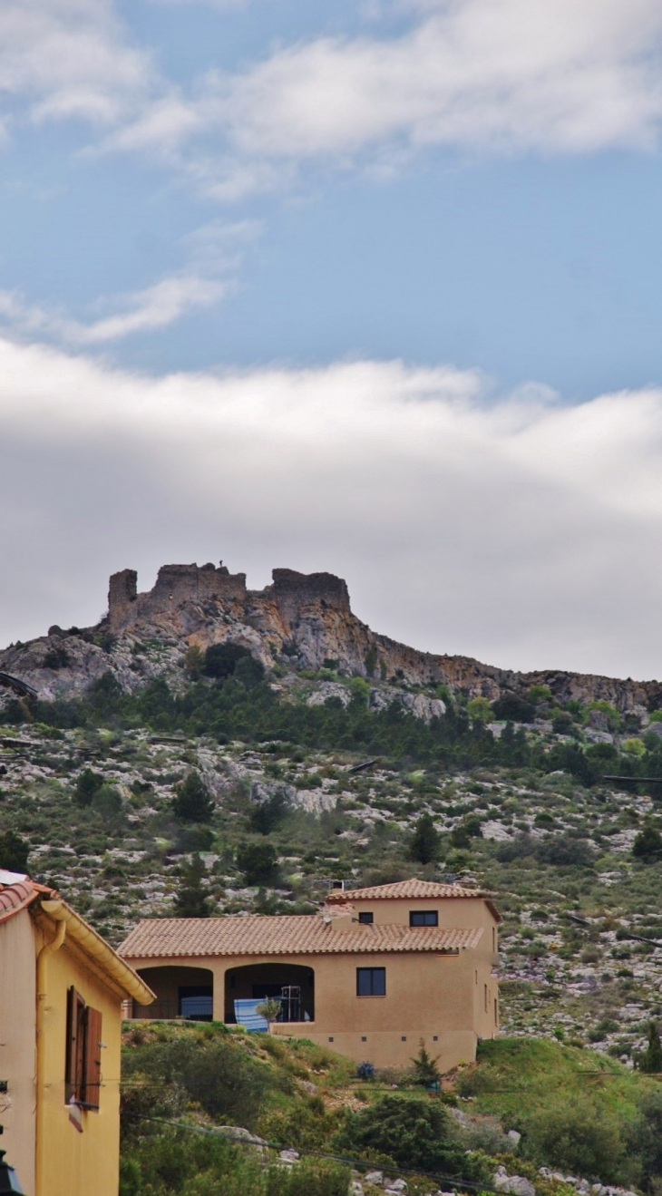 Ruines du Château  - Opoul-Périllos