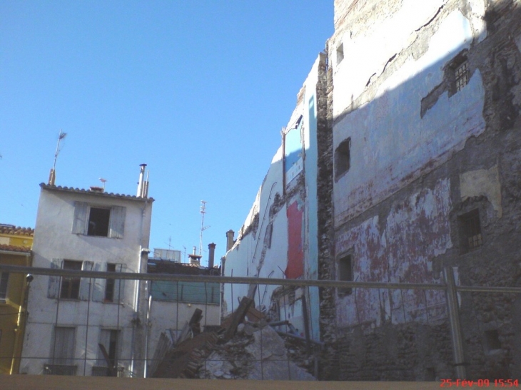 Maison écroulée rue Puits-des-Chaînes - Perpignan