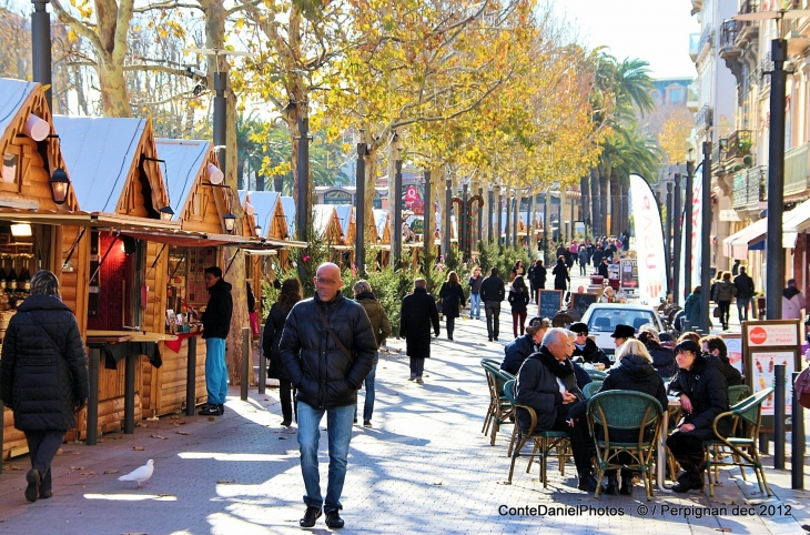 MARCHE DE NOEL - Perpignan