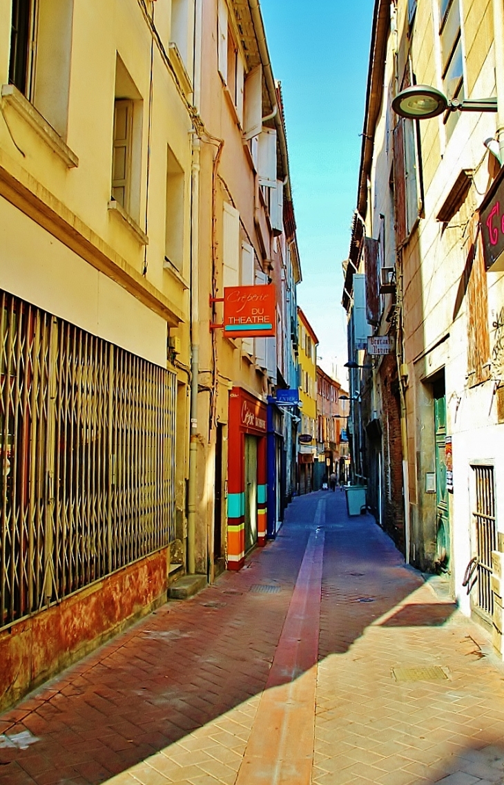 RUE DE PERPIGNAN