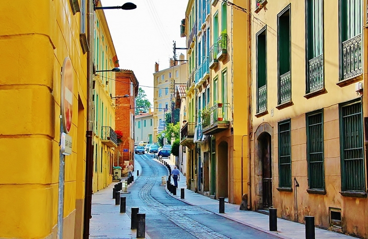 RUES DE PERPIGNAN