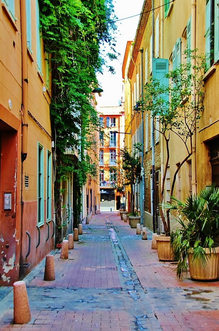 RUES DE PERPIGNAN