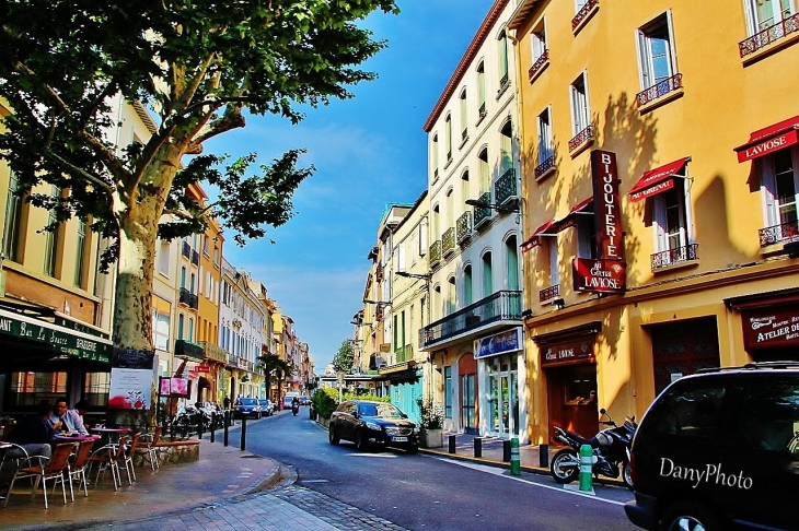 RUES DE PERPIGNAN