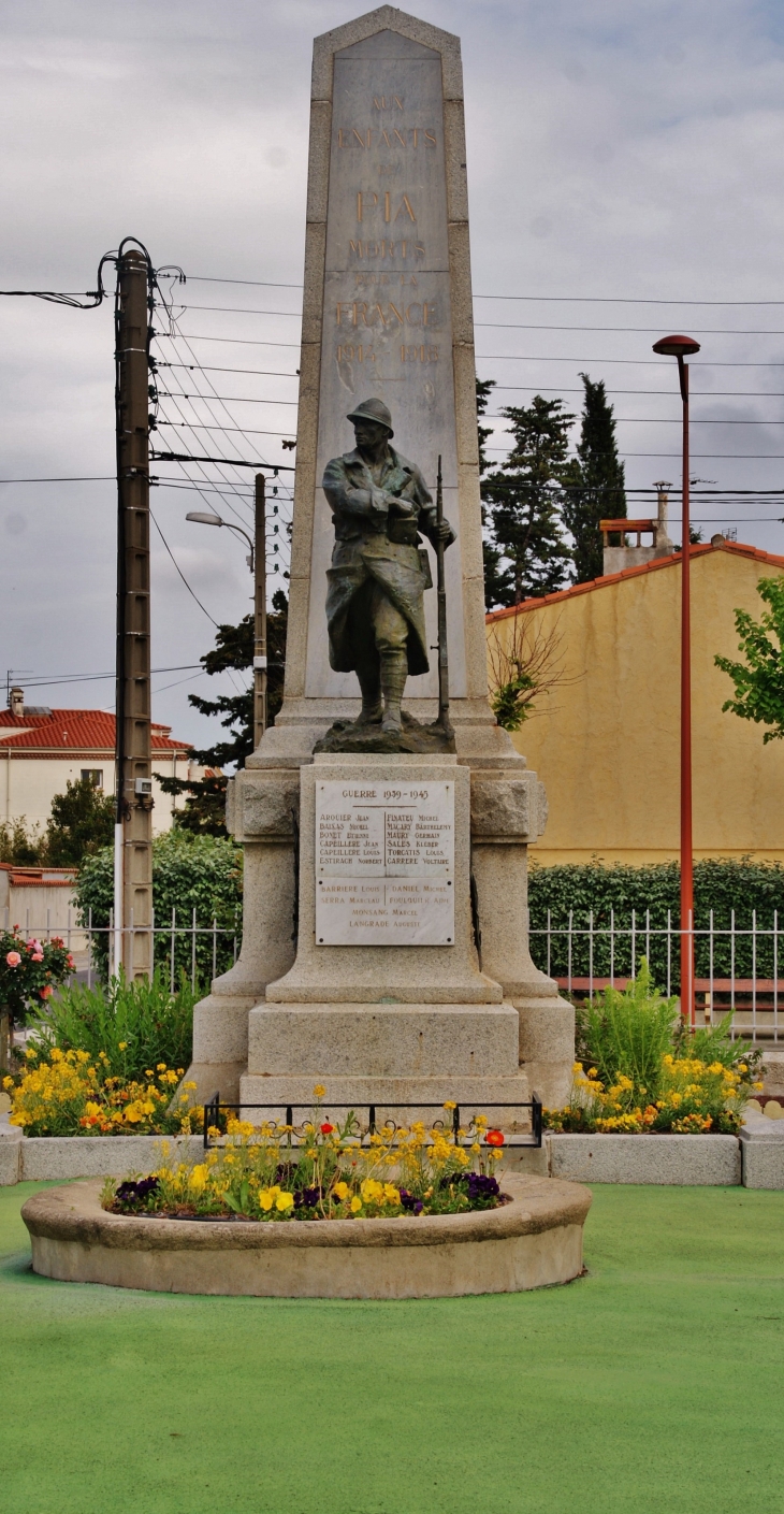 Monument aux Morts - Pia