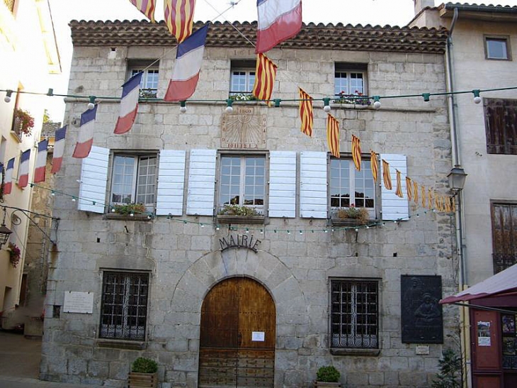 La mairie - Prats-de-Mollo-la-Preste