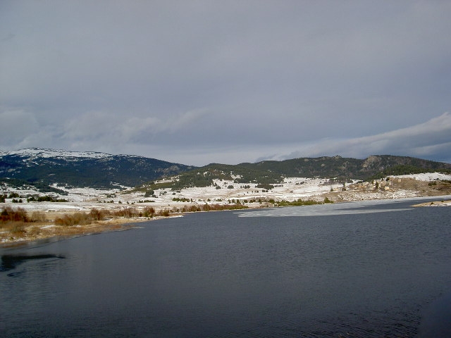 Le lac de puyvalador a  real 01 2008 - Réal