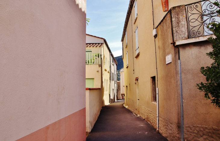 La Commune - Saint-Arnac