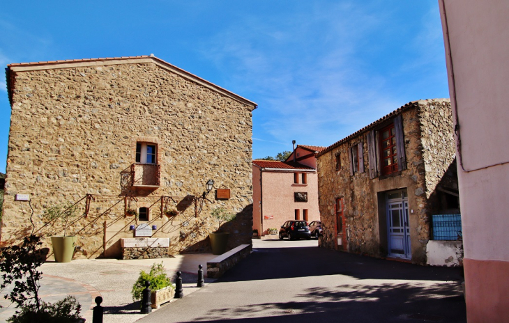 La Commune - Saint-Arnac