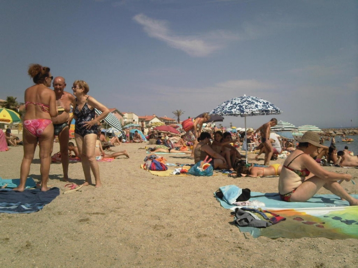 La plage coté port - Saint-Cyprien