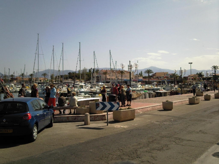 Le port - Saint-Cyprien