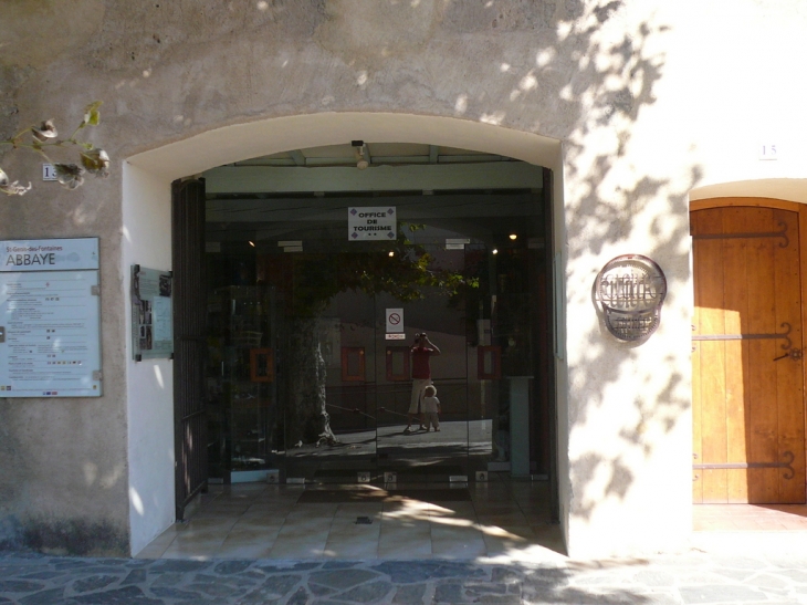 Office de tourisme de Saint Génis des Fontaines - Saint-Génis-des-Fontaines