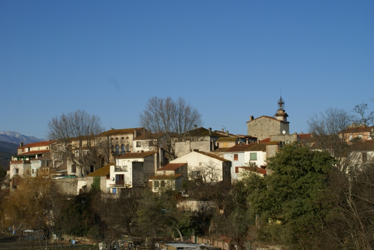 VILLAGE  Photo  M.  R. - Saint-Jean-Pla-de-Corts