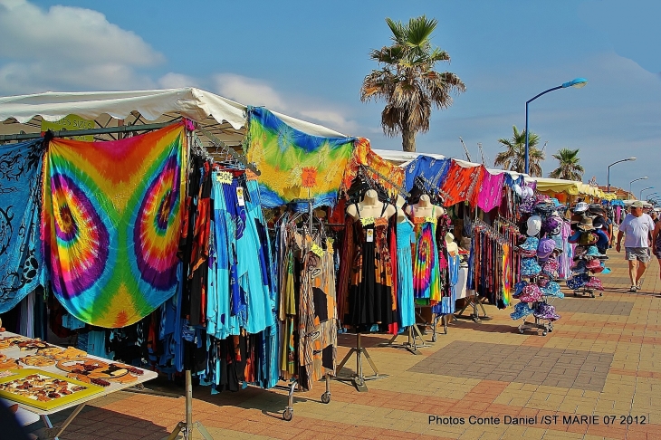 STAND COULEURS  - Sainte-Marie