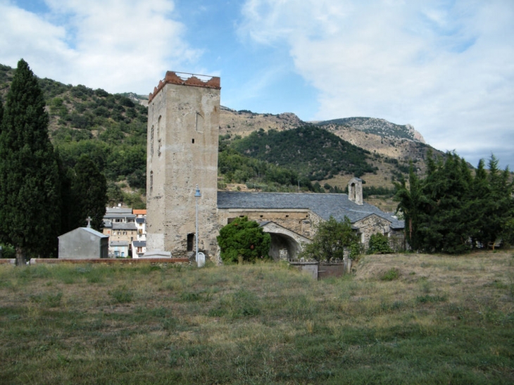 L'église de Serdinya 66360