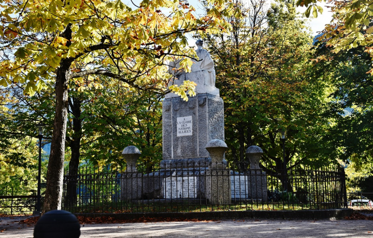 Mémorial - Vernet-les-Bains