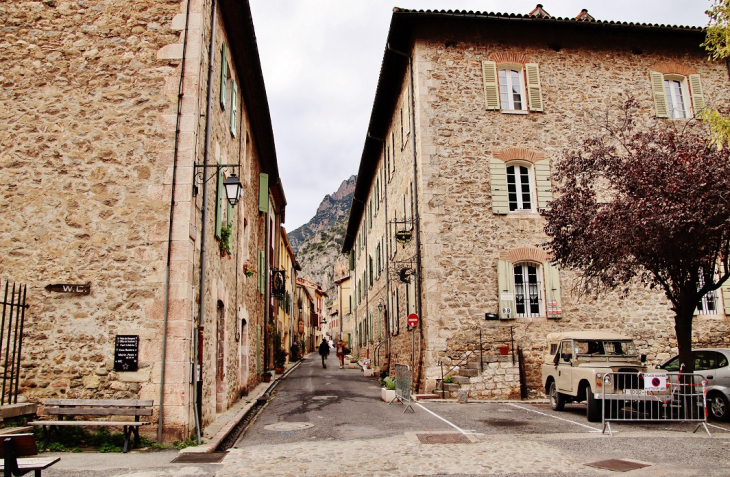 La Commune - Villefranche-de-Conflent