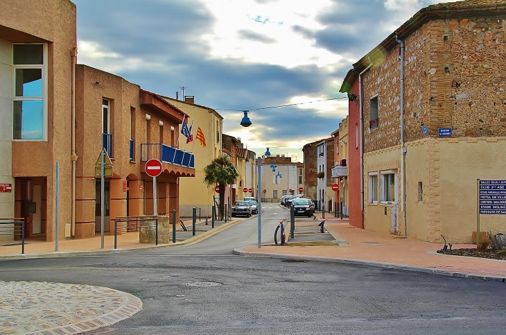 AV DE PERPIGNAN - Villelongue-de-la-Salanque