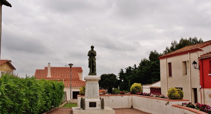 Monument aux Morts - Villeneuve-de-la-Raho