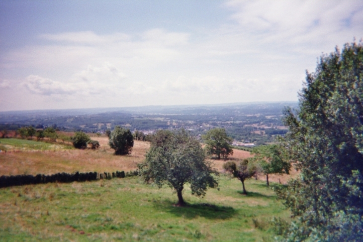 Vue de laChartroulle Allassac