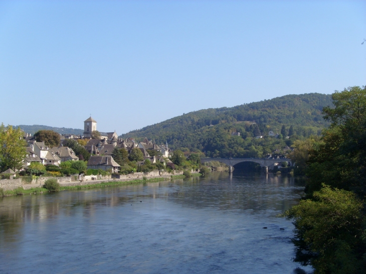 Argentat et son vieux pont