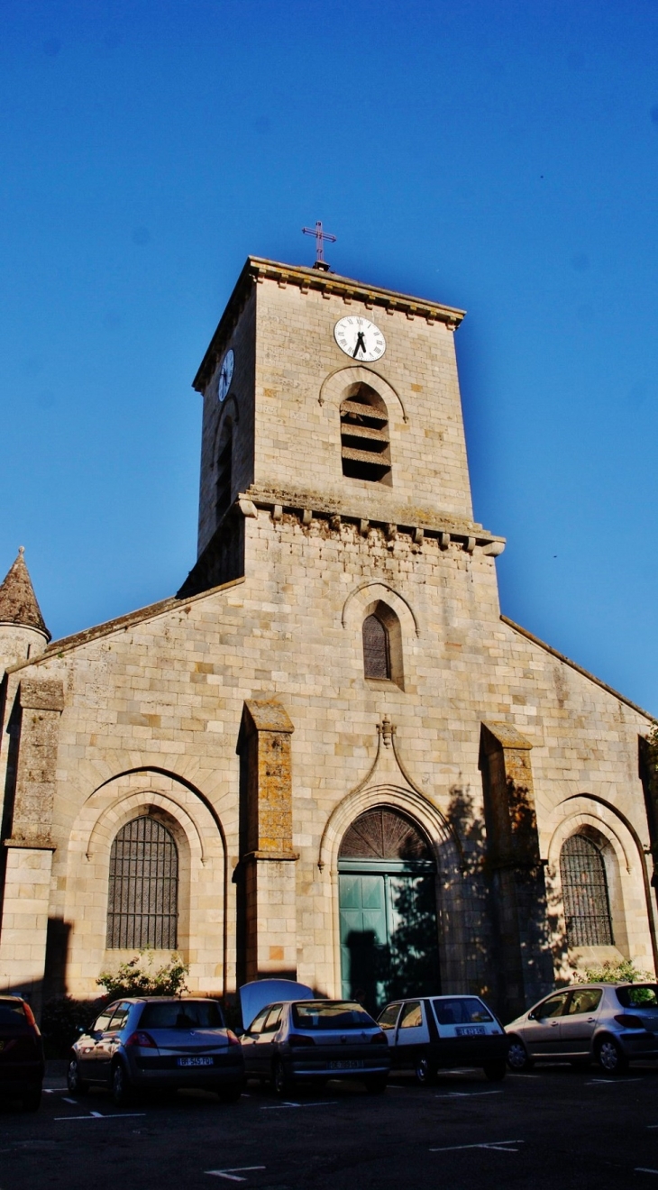 église St Pierre - Argentat