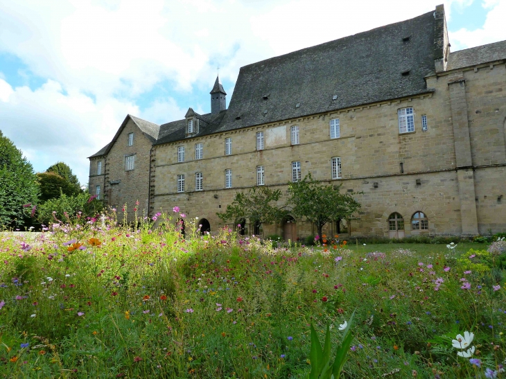 Le Monatère - Aubazines