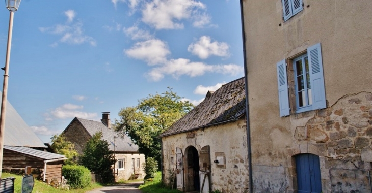 Le Village - Auriac