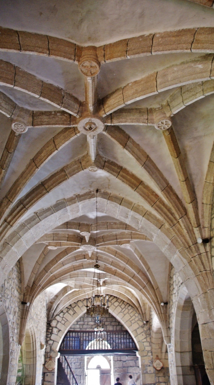 église St Pierre - Bassignac-le-Haut