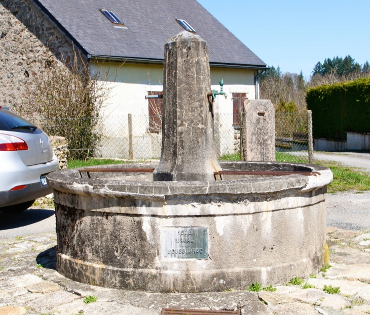 La fontaine de 1929. - Bellechassagne