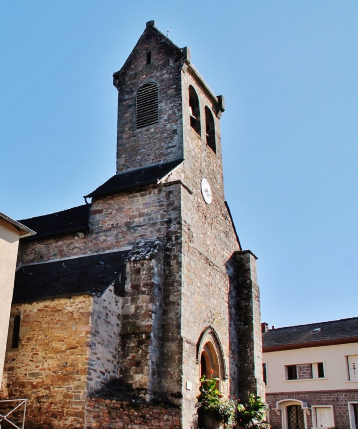 église St Pierre - Beynat