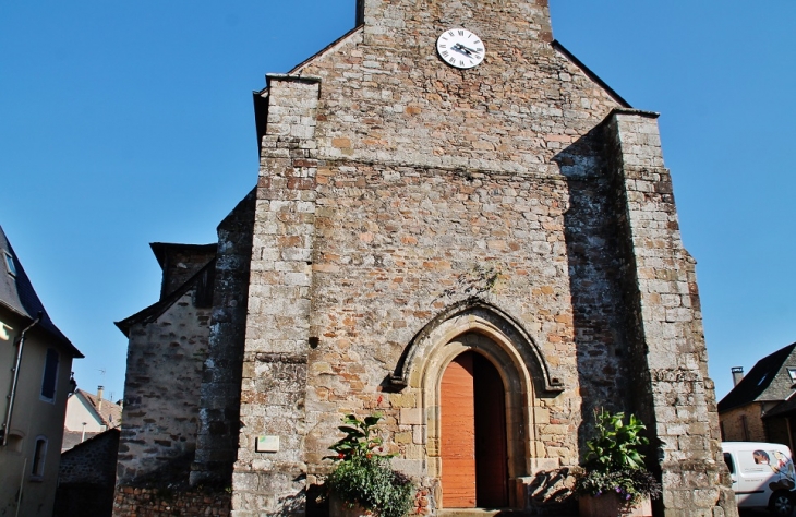 église St Pierre - Beynat