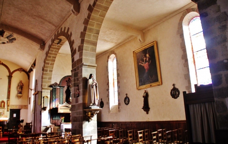 église St Pierre - Beynat