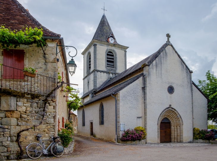 Place de l'Église - Branceilles