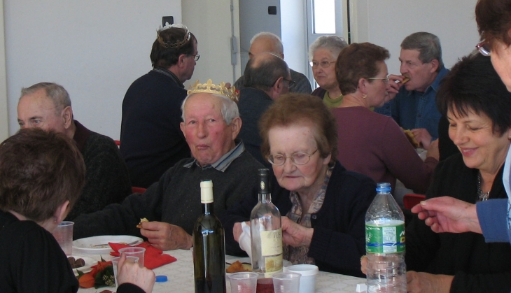 Au cours du repas des  anciens à Chamboulive