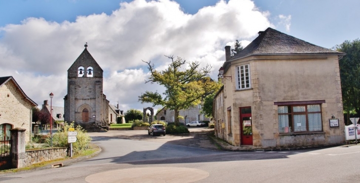 Le Village - Champagnac-la-Noaille