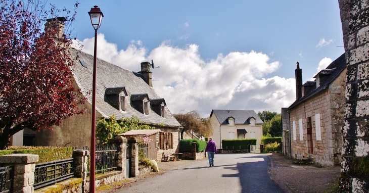 Le Village - Champagnac-la-Noaille