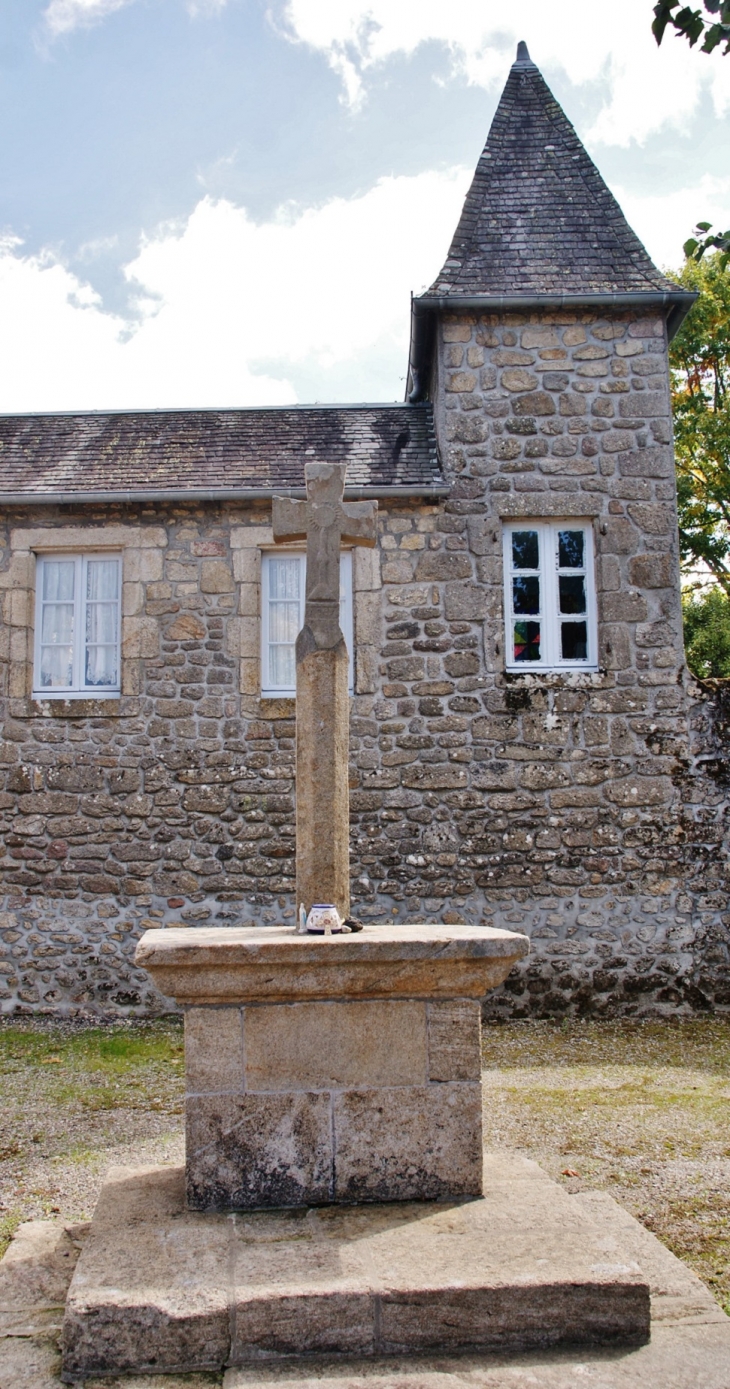 Croix - Champagnac-la-Prune