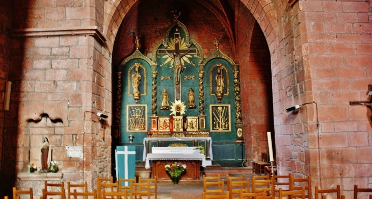 église St Pierre - Collonges-la-Rouge