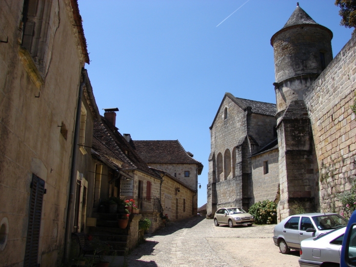 Dans les rues de Curemonte